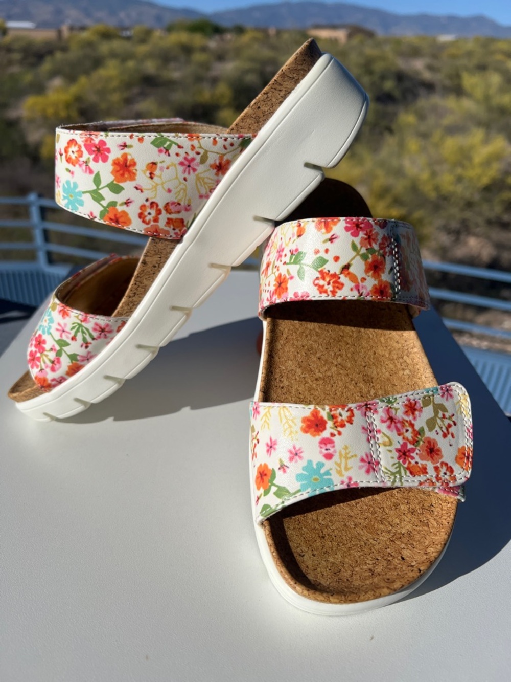 Alegria Rubie White Floral Double-Strap Chunky Platform Slide Sandals EU 38